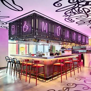 Moxy Myeongdong Seul